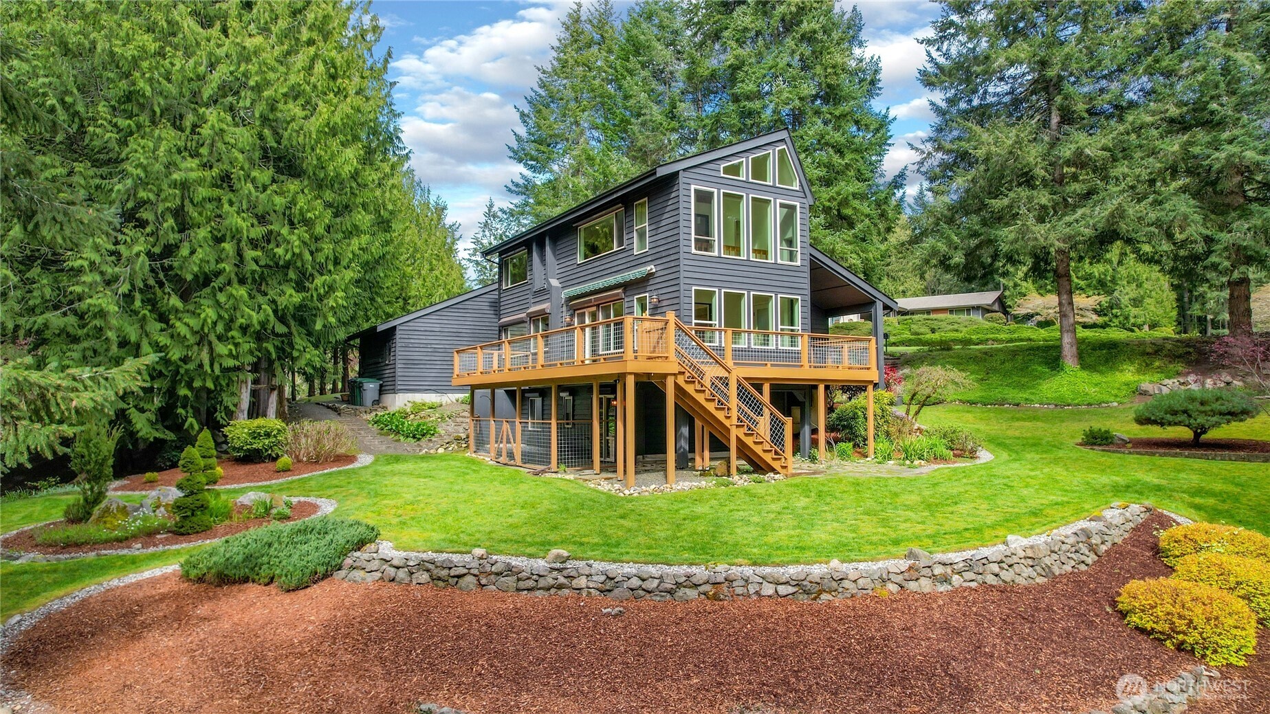 24225 Fjord Place NW, Poulsbo, WA 98370