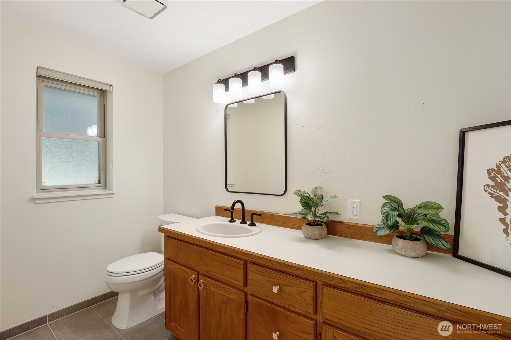 24225 Fjord Place NW, Poulsbo, WA 98370