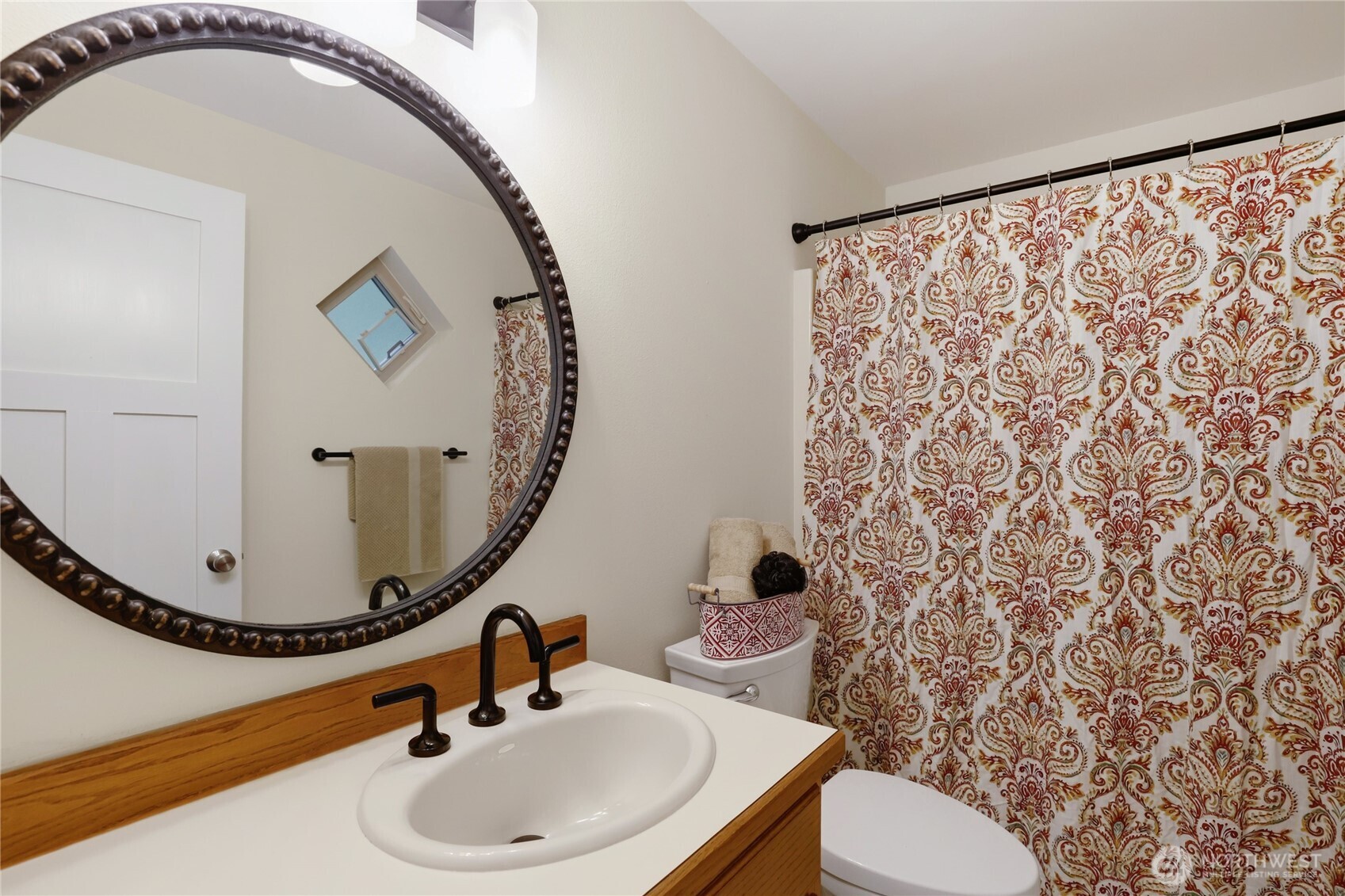 24225 Fjord Place NW, Poulsbo, WA 98370