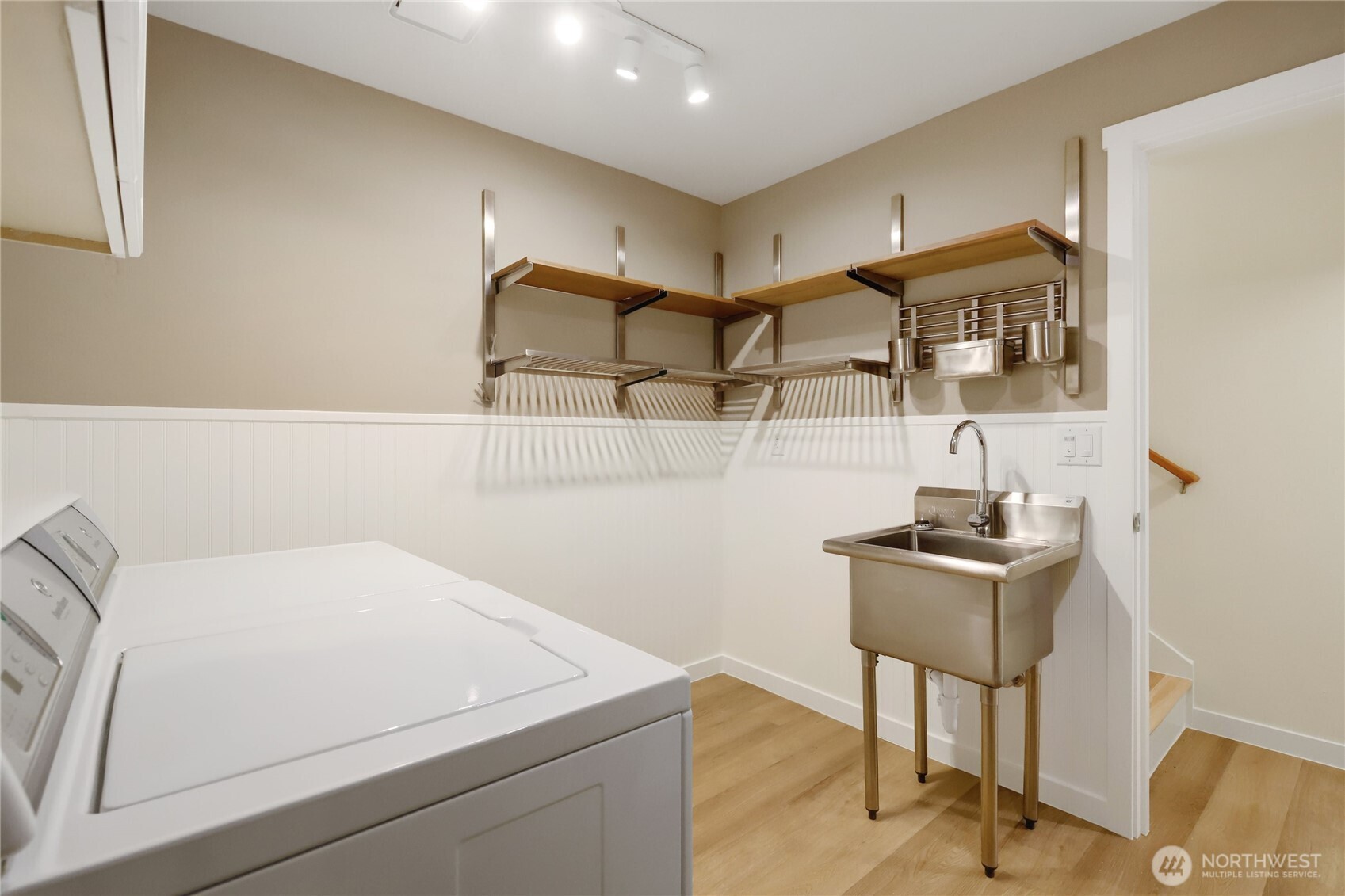 24225 Fjord Place NW, Poulsbo, WA 98370