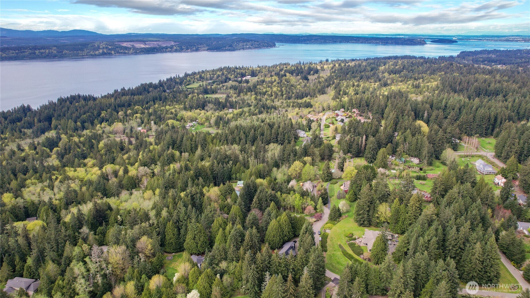 24225 Fjord Place NW, Poulsbo, WA 98370