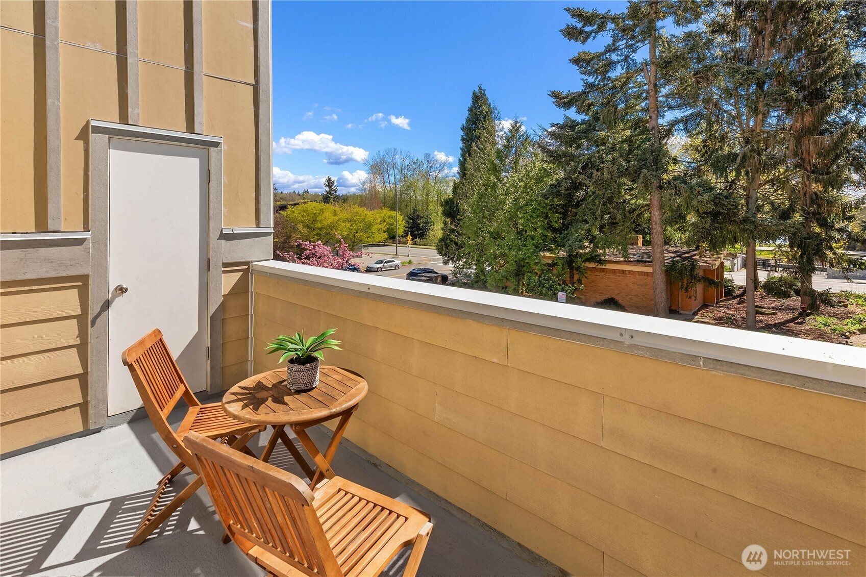 11717 93rd Avenue NE #6A, Kirkland, WA 98034
