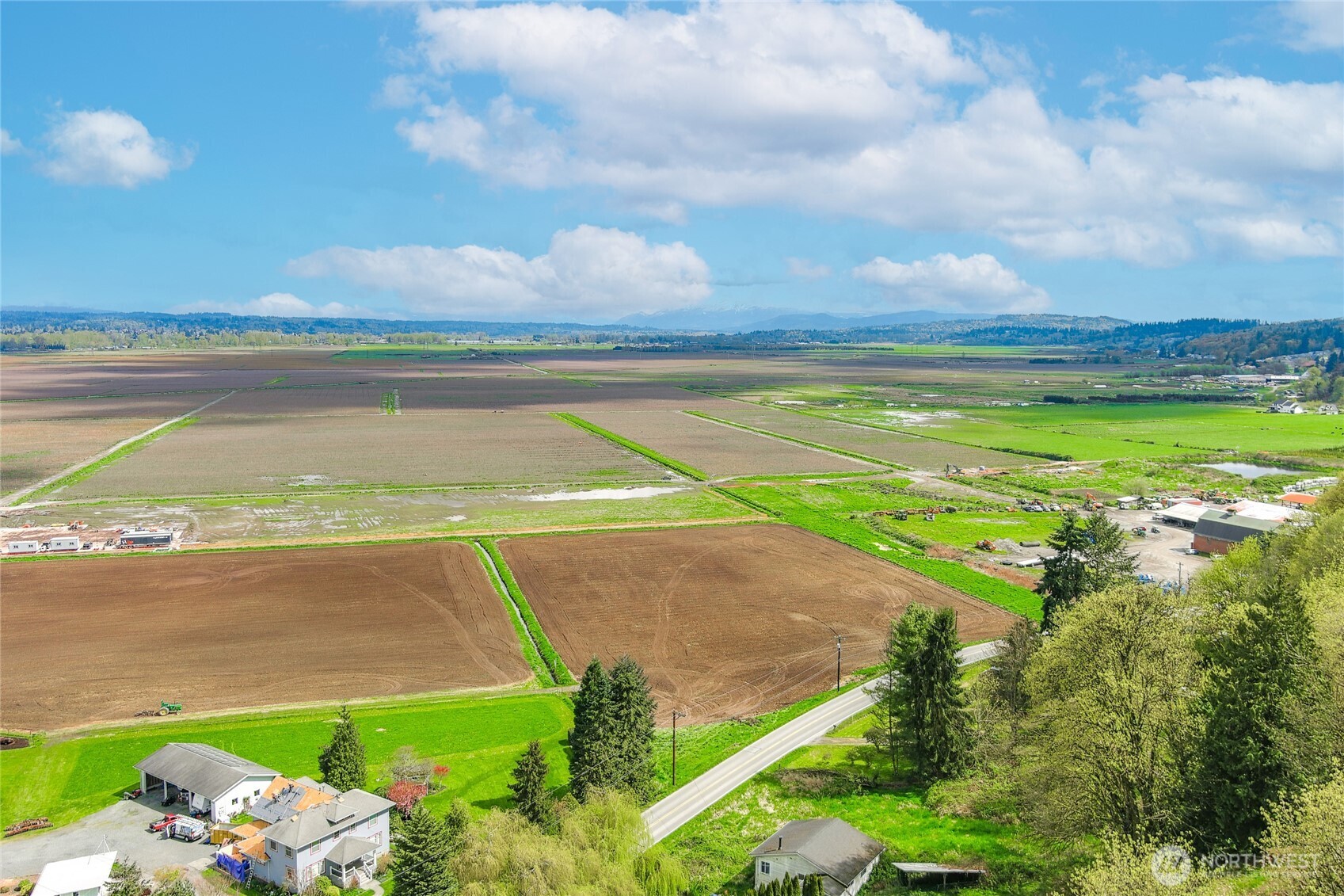 9702 Lowell Larimer Road , Everett, WA 98208