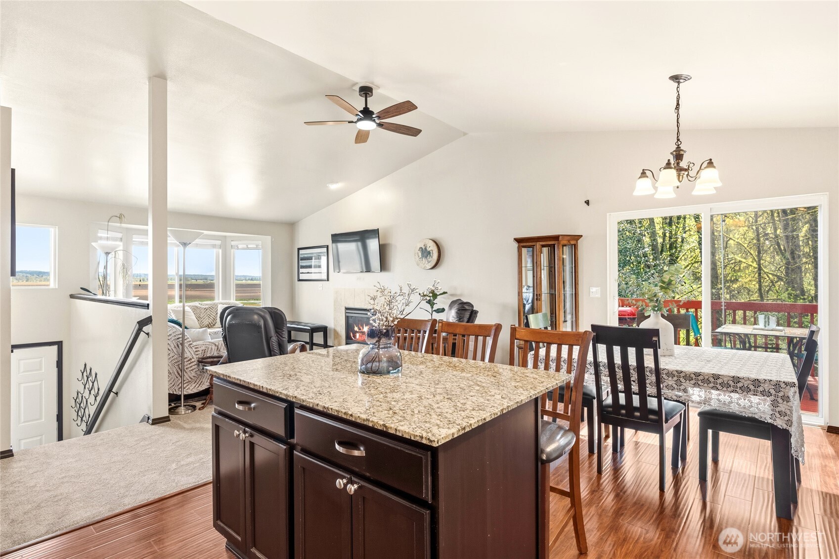 9702 Lowell Larimer Road , Everett, WA 98208