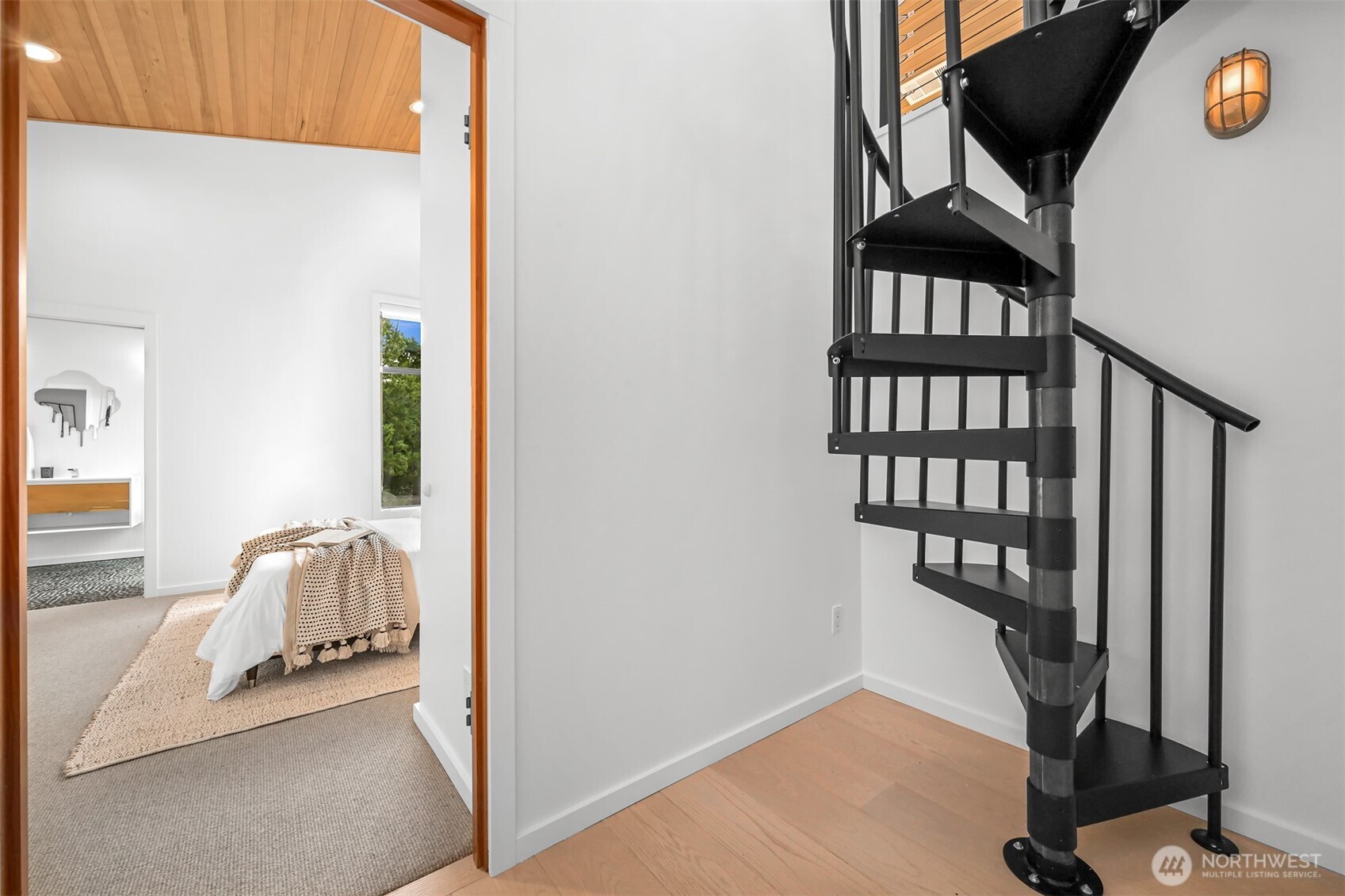 1195 Brighton Crest Drive , Bellingham, WA 98229