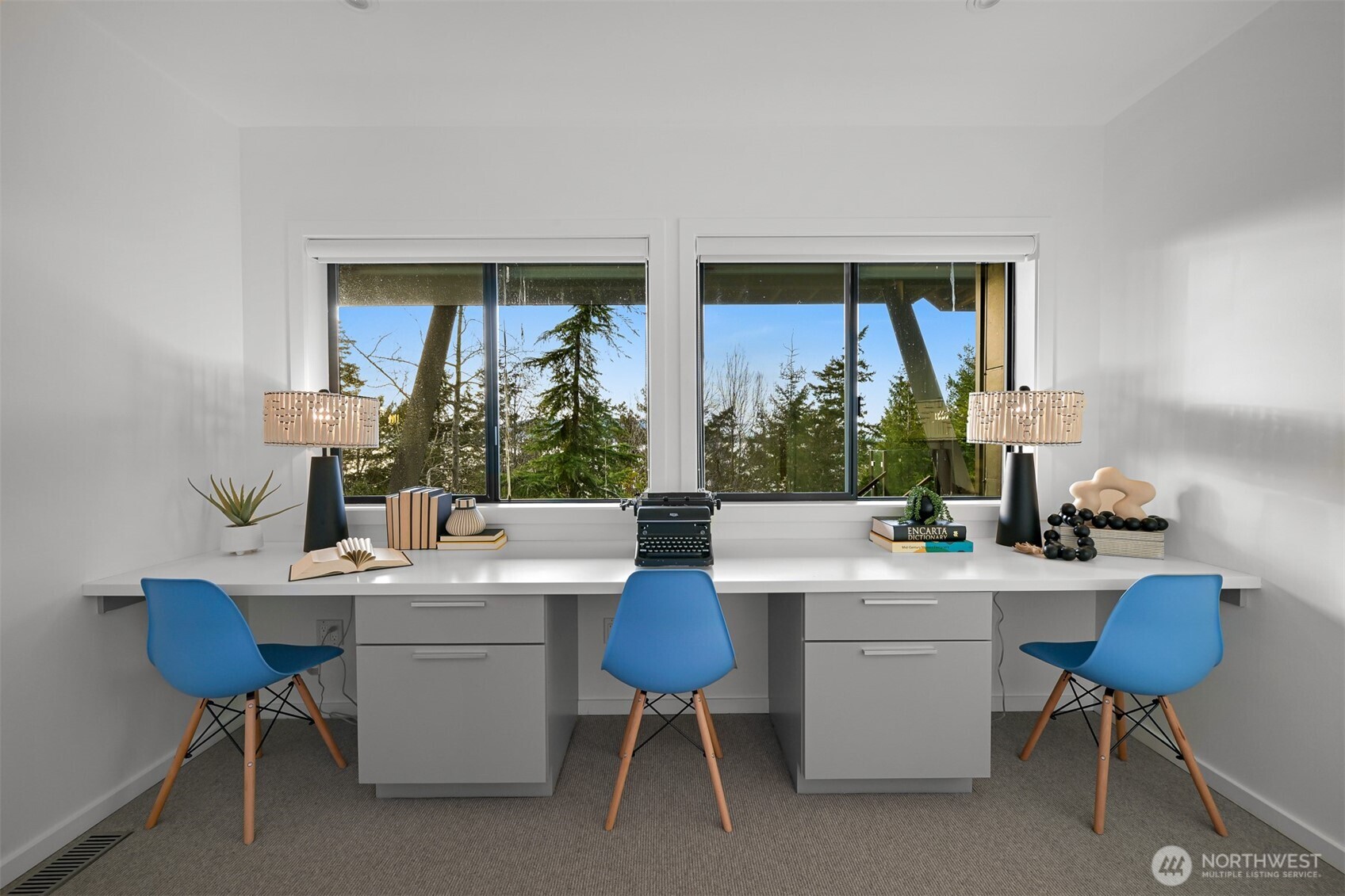 1195 Brighton Crest Drive , Bellingham, WA 98229