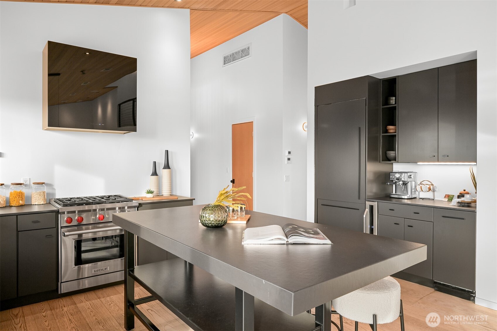1195 Brighton Crest Drive , Bellingham, WA 98229