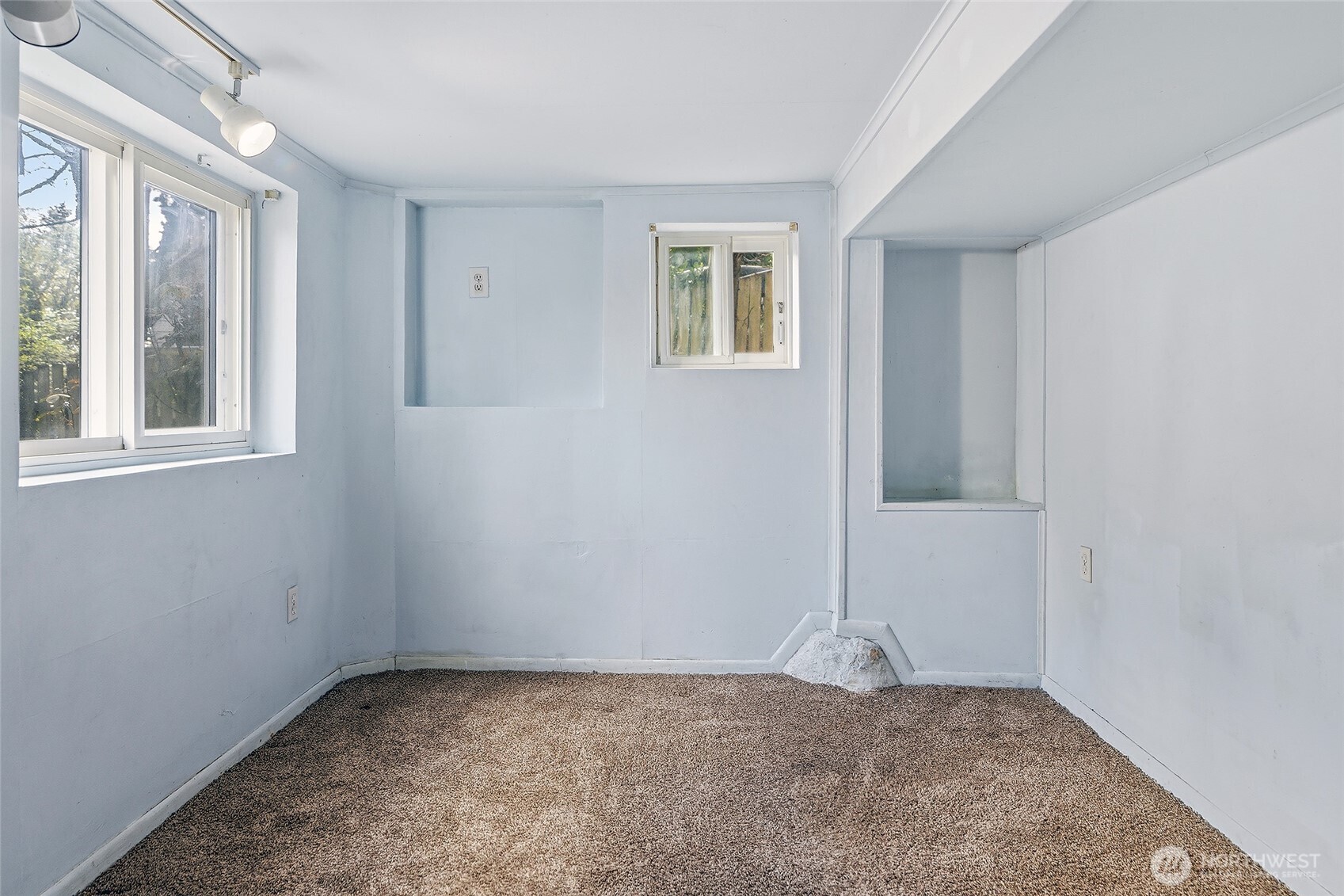11653 Glendale Way S, Seattle, WA 98168-1244