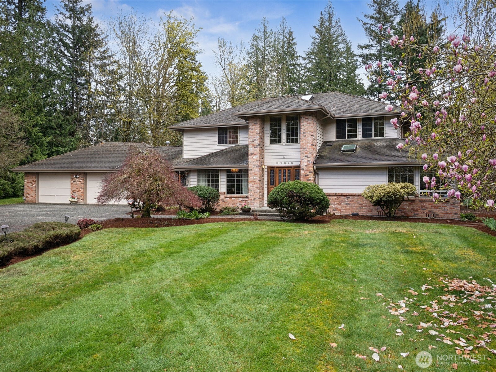24315 SE 225th Street , Maple Valley, WA 98038