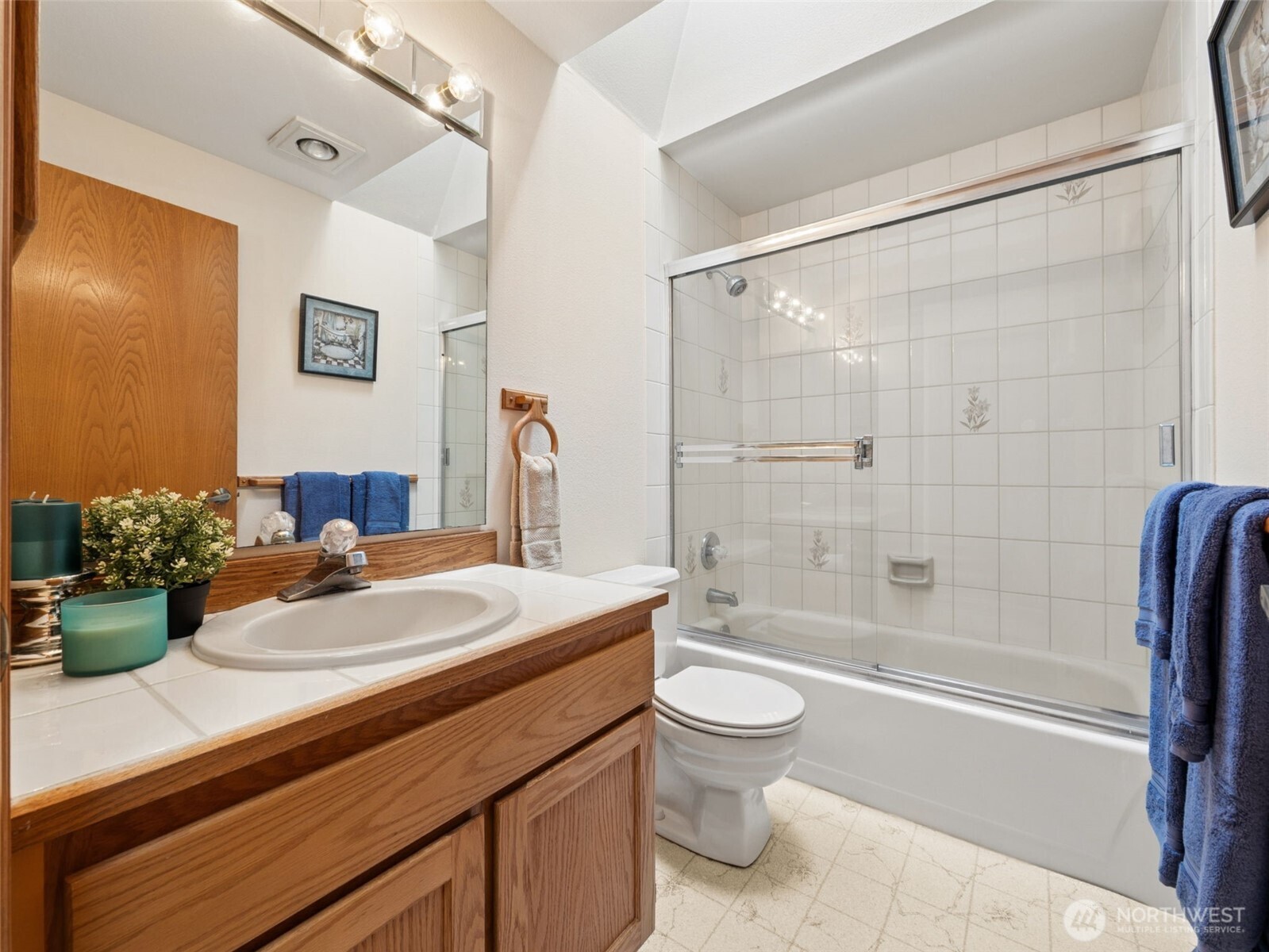 24315 SE 225th Street , Maple Valley, WA 98038