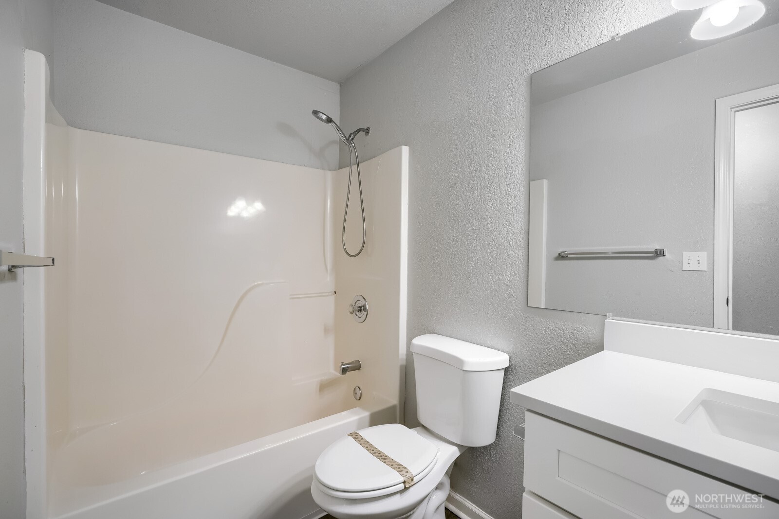 1607 Springfield Court NE, Olympia, WA 98506