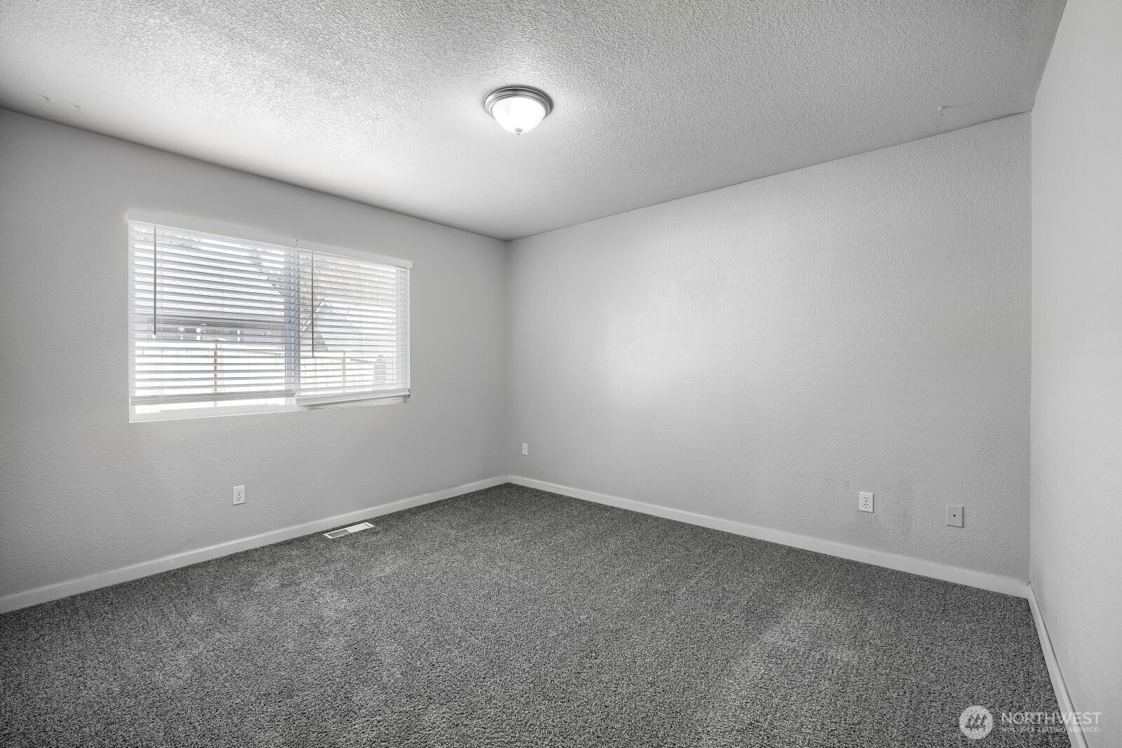 1607 Springfield Court NE, Olympia, WA 98506