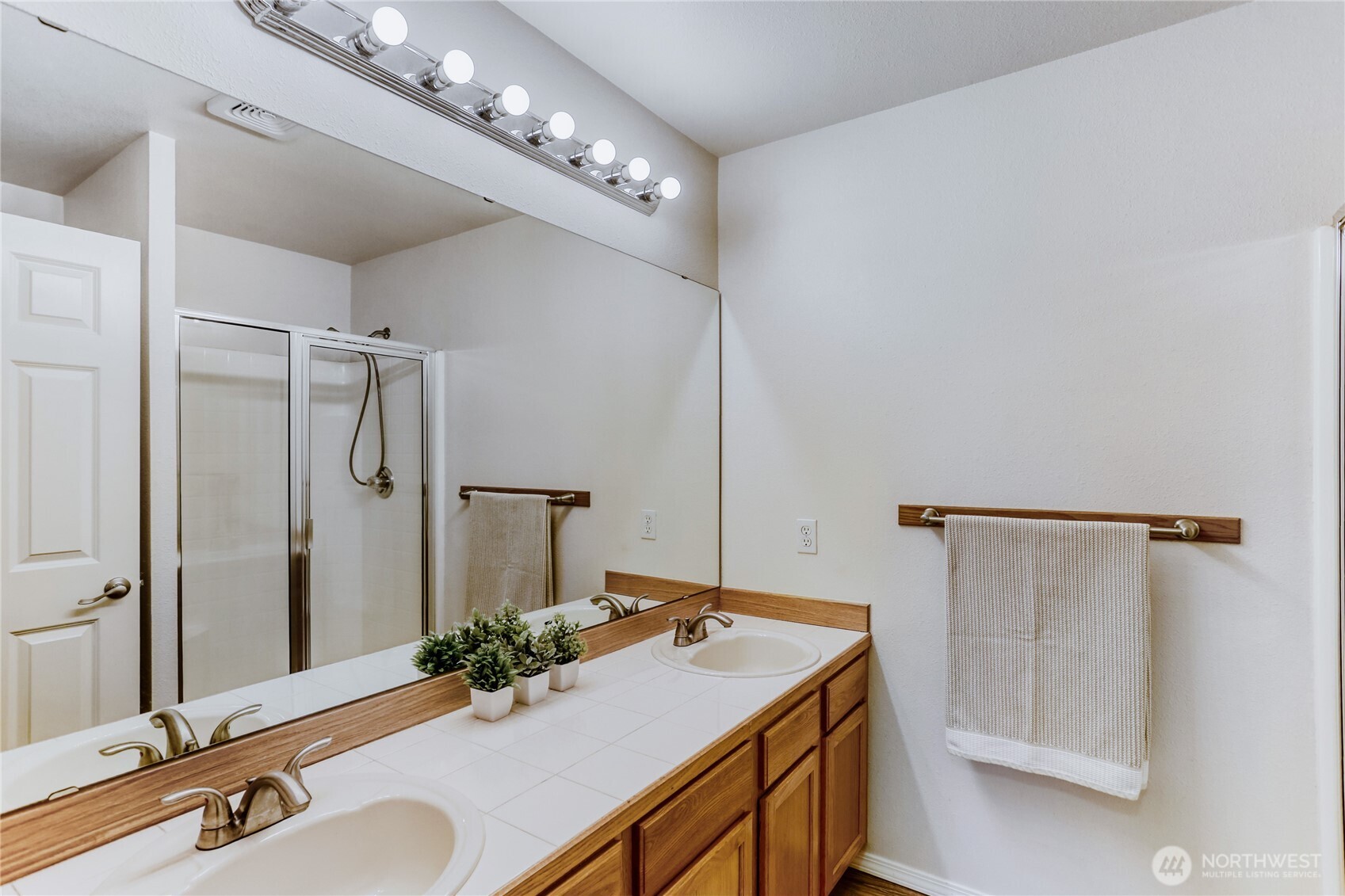 18012 Champions Drive , Arlington, WA 98223