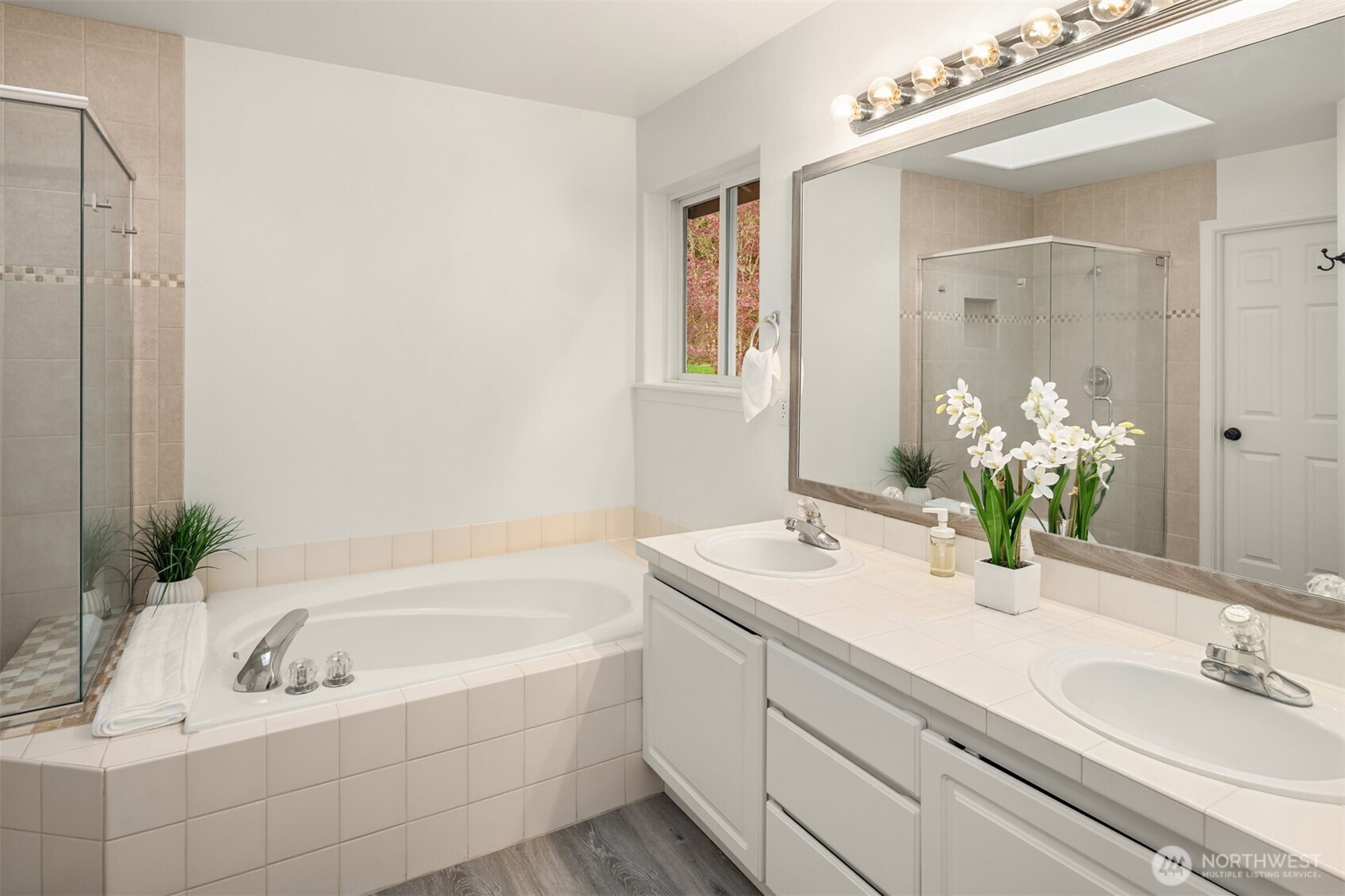 27815 NE 30th Street , Redmond, WA 98053