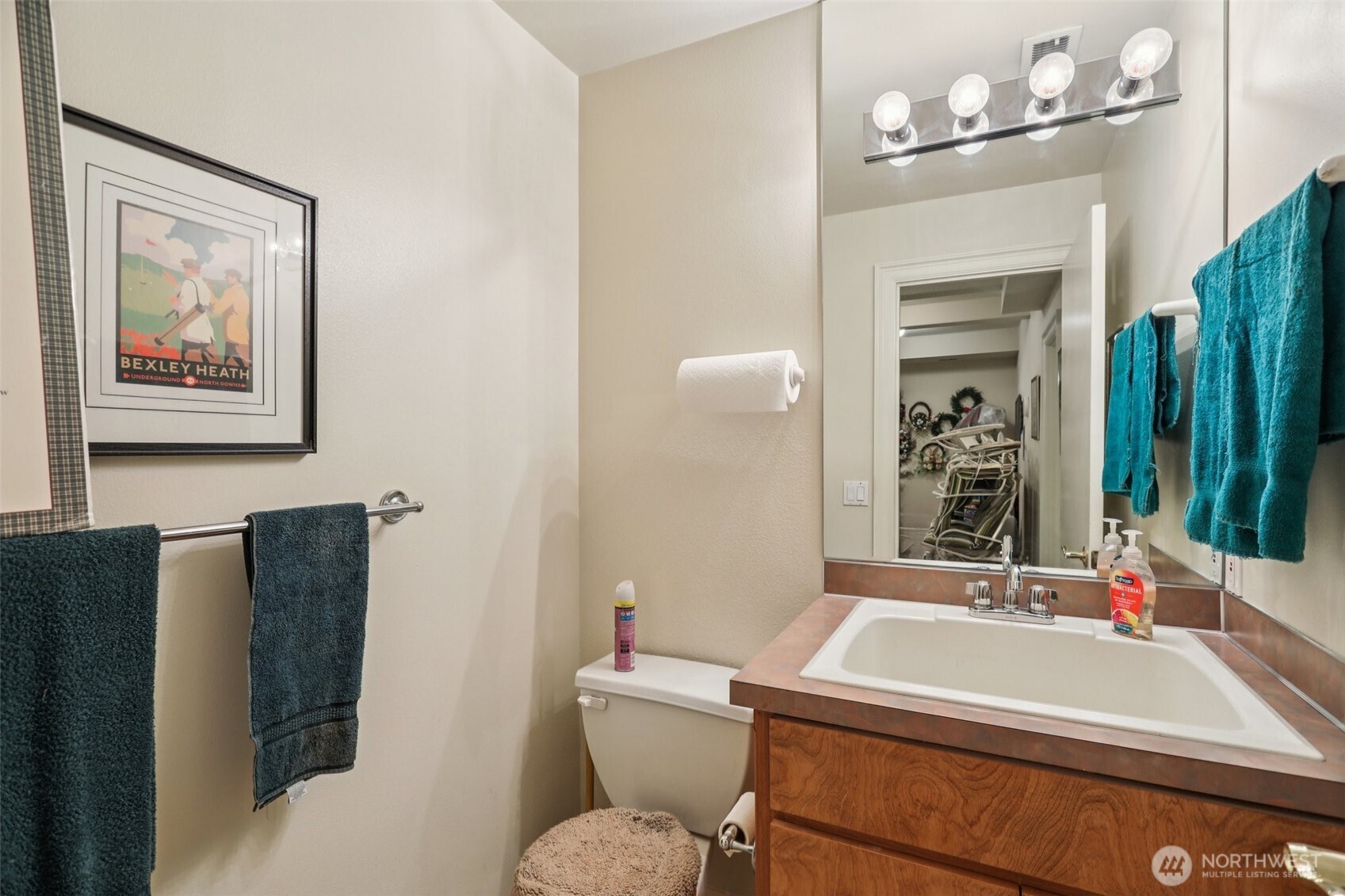 406 Windsor Dr SE , Sammamish, WA 98074