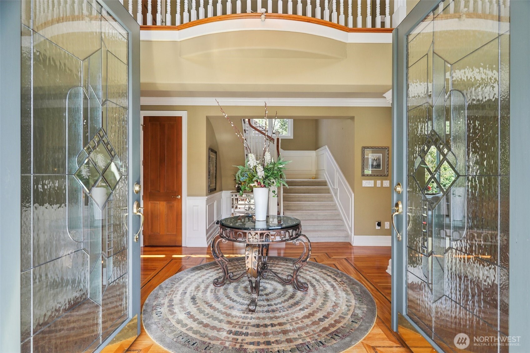 406 Windsor Dr SE , Sammamish, WA 98074