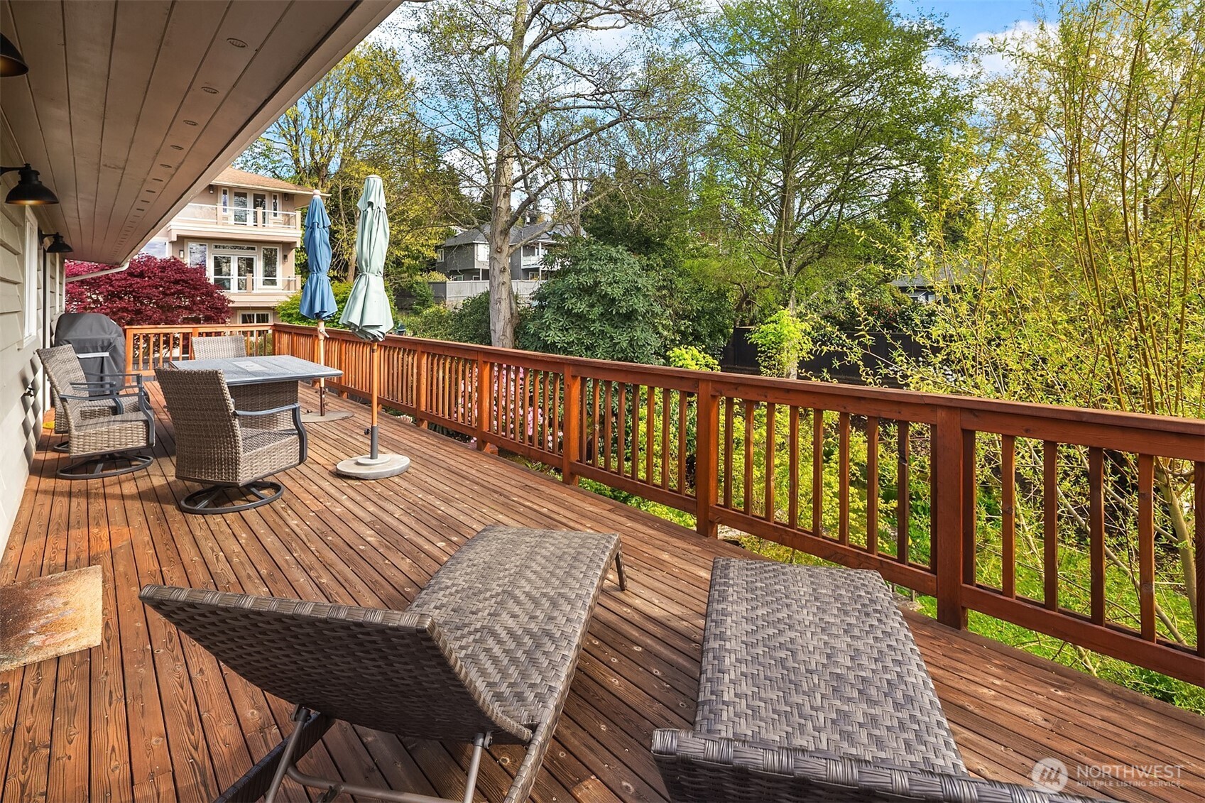 810 Walnut Street , Edmonds, WA 98020