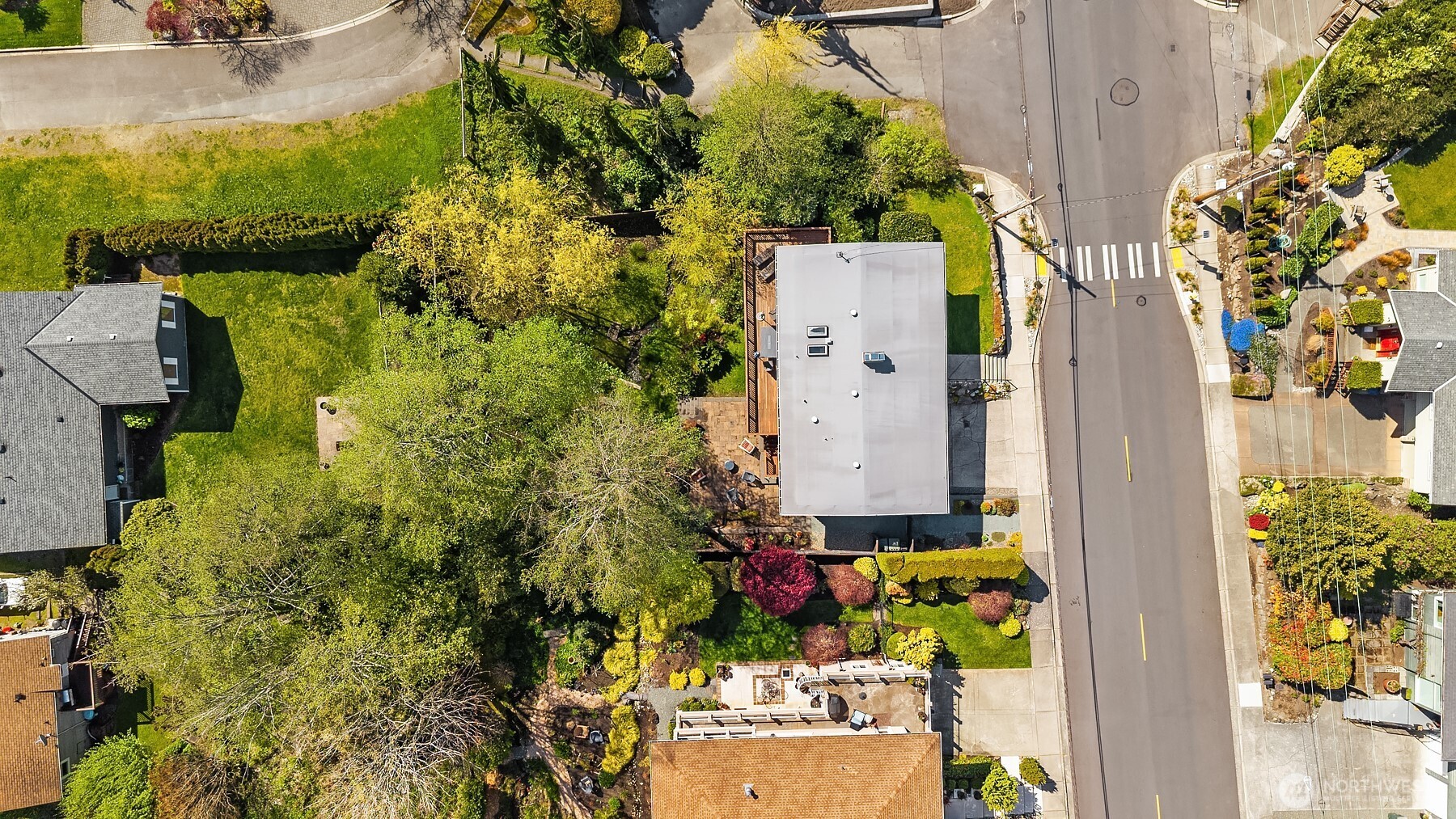 810 Walnut Street , Edmonds, WA 98020