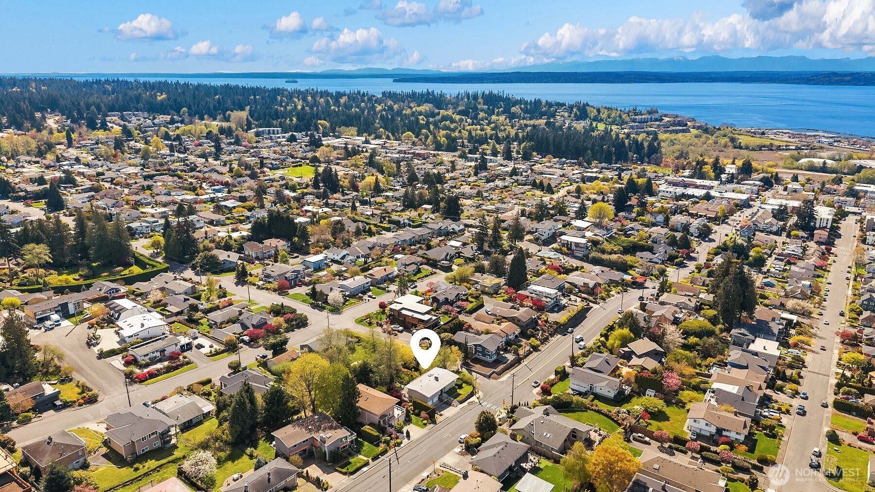 810 Walnut Street , Edmonds, WA 98020