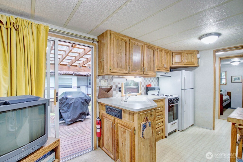 22 Wilderness Way , Deming, WA 98244