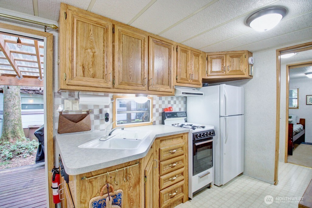 22 Wilderness Way , Deming, WA 98244