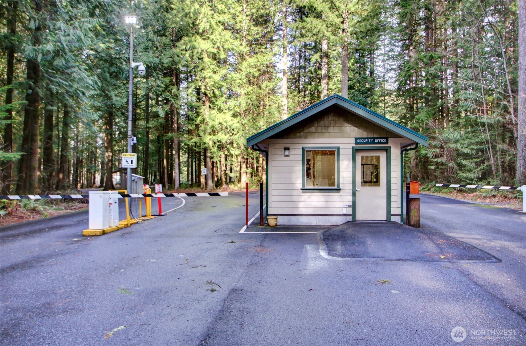 22 Wilderness Way , Deming, WA 98244