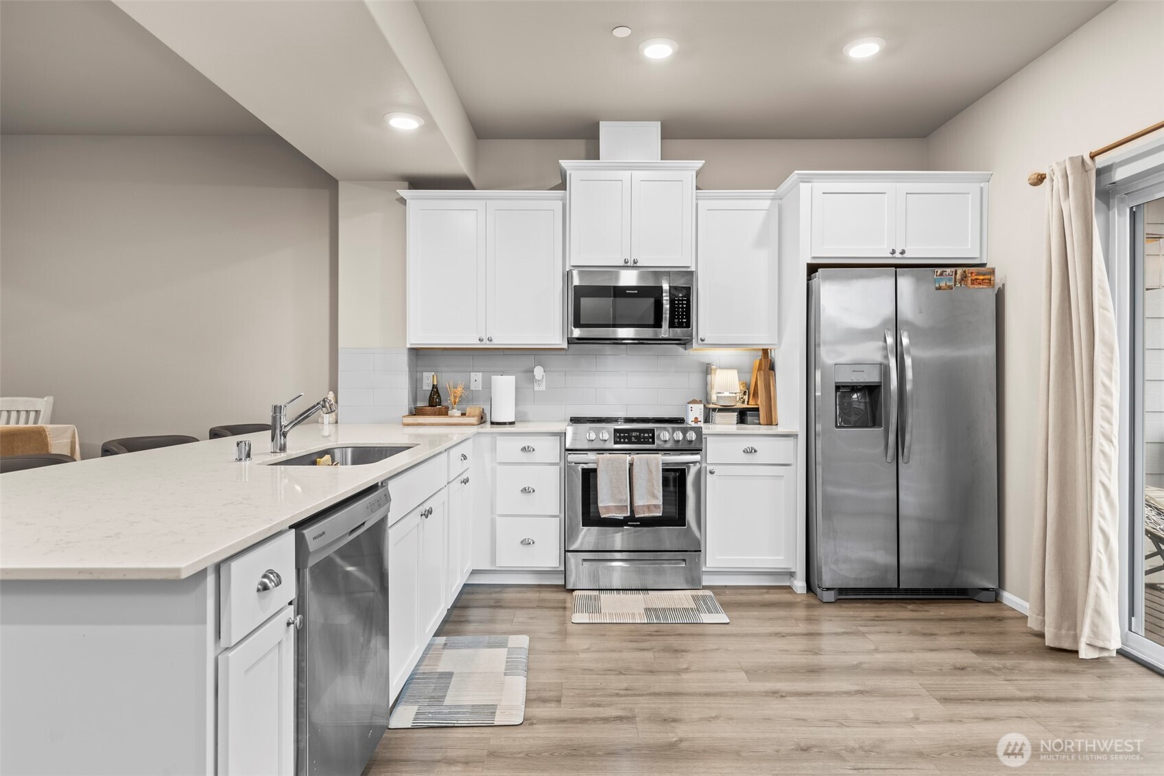 17411 118th Avenue Ct E #F, Puyallup, WA 98374