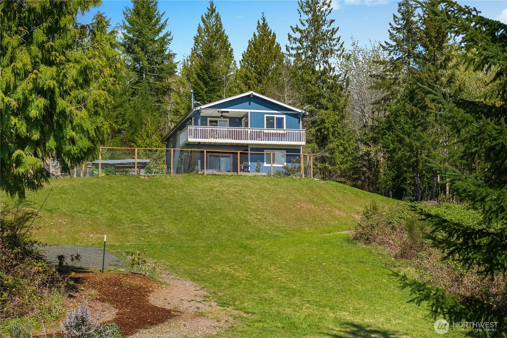 835 Pollock Drive , Brinnon, WA 98320