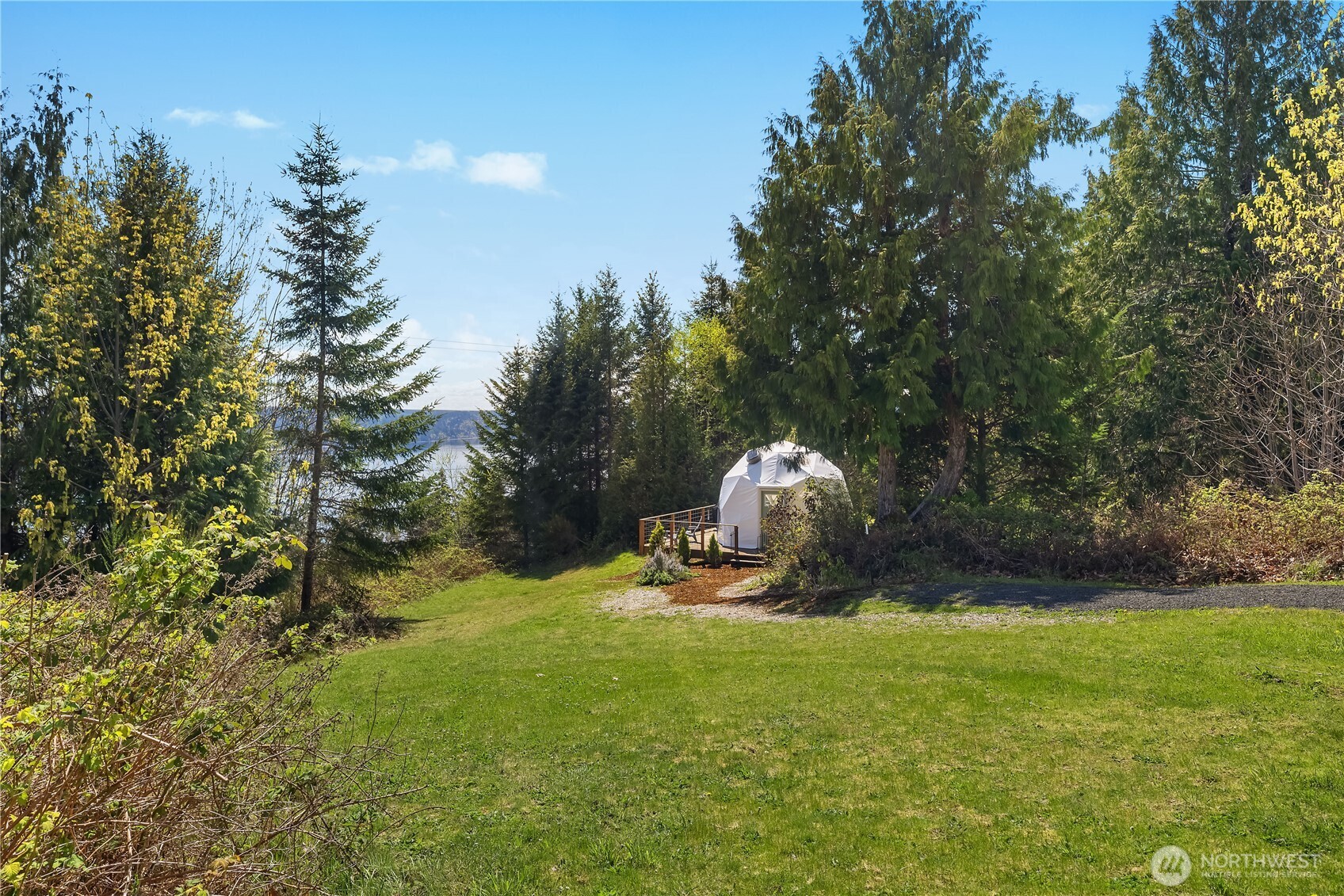 835 Pollock Drive , Brinnon, WA 98320