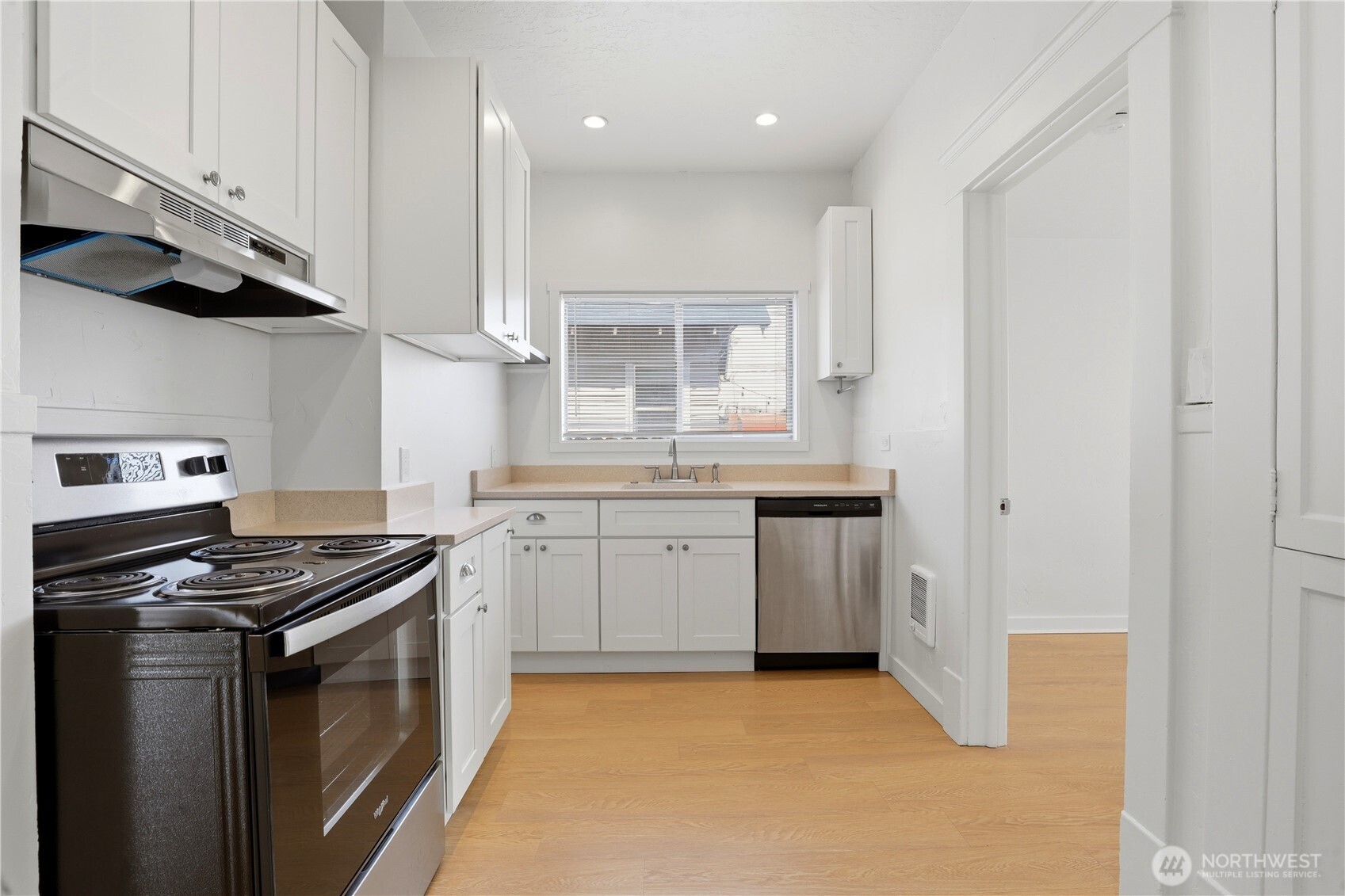 434 W Buckeye Avenue , Spokane, WA 99205