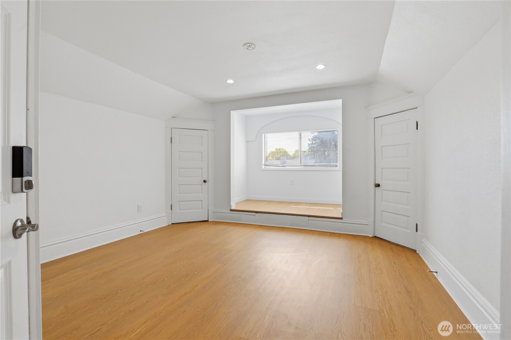 434 W Buckeye Avenue , Spokane, WA 99205