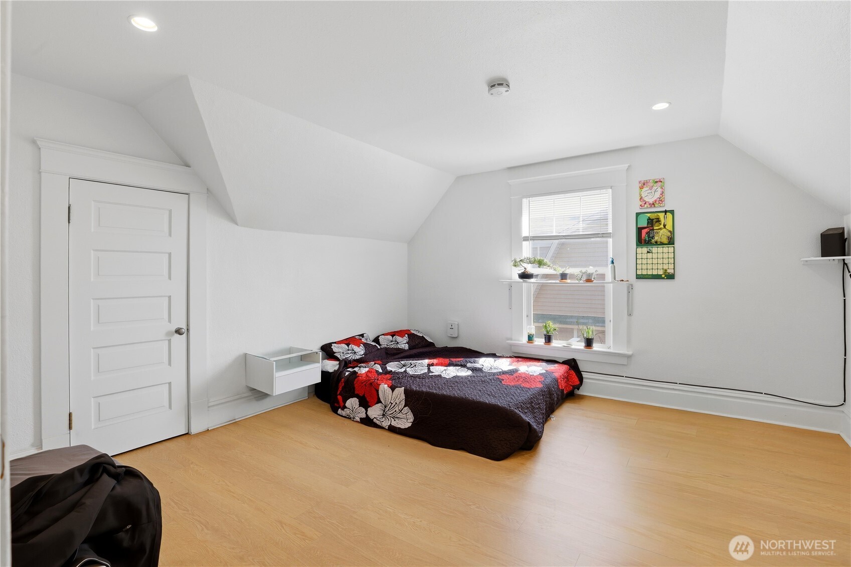 434 W Buckeye Avenue , Spokane, WA 99205