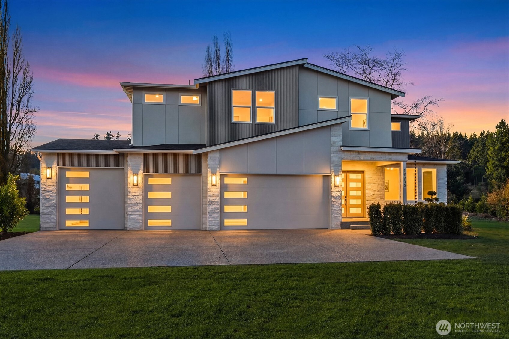 19902 Broadway Avenue , Snohomish, WA 98296