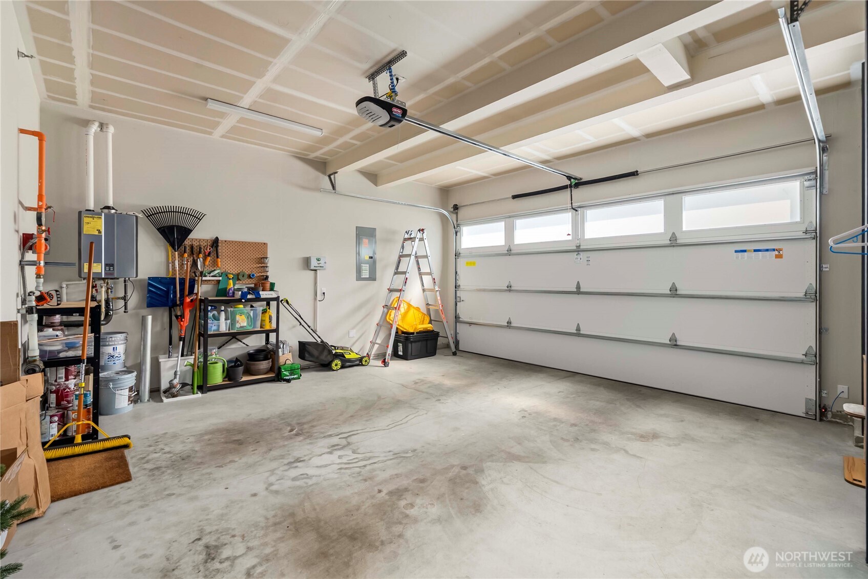 8022 197th Avenue E, Bonney Lake, WA 98391