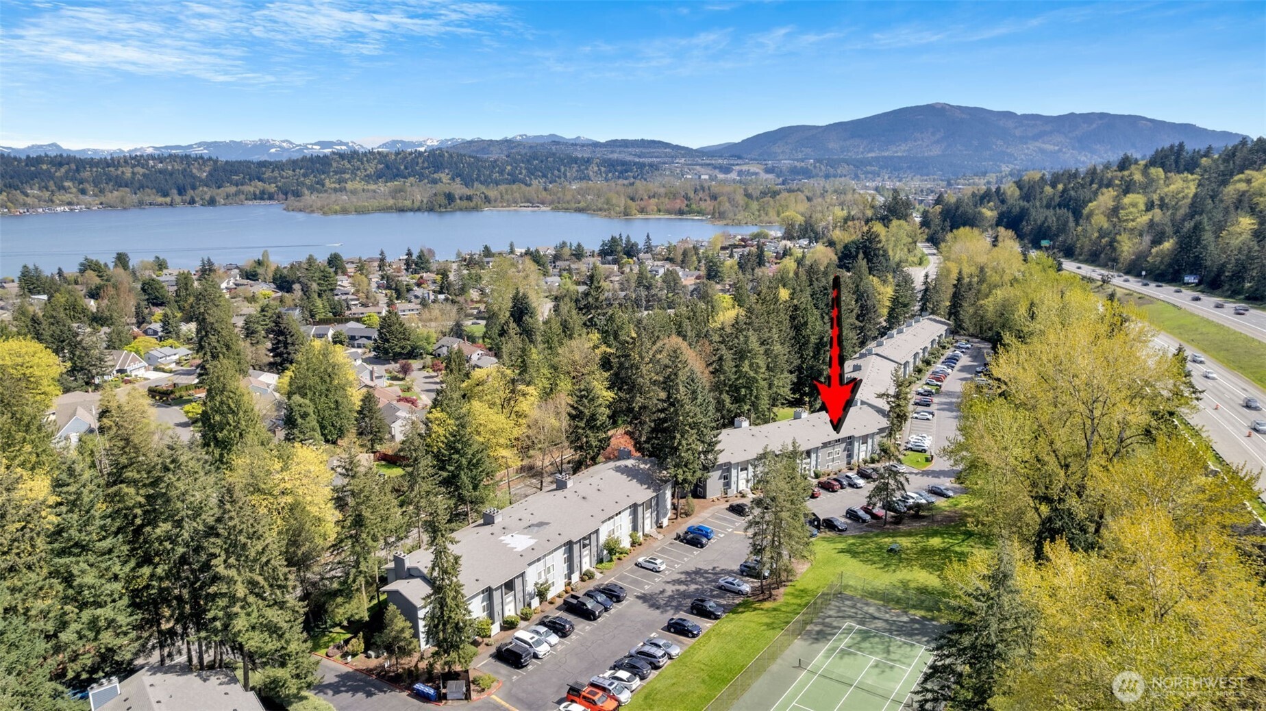 4717 W Lake Sammamish Pkwy SE #C305, Sammamish, WA 98027