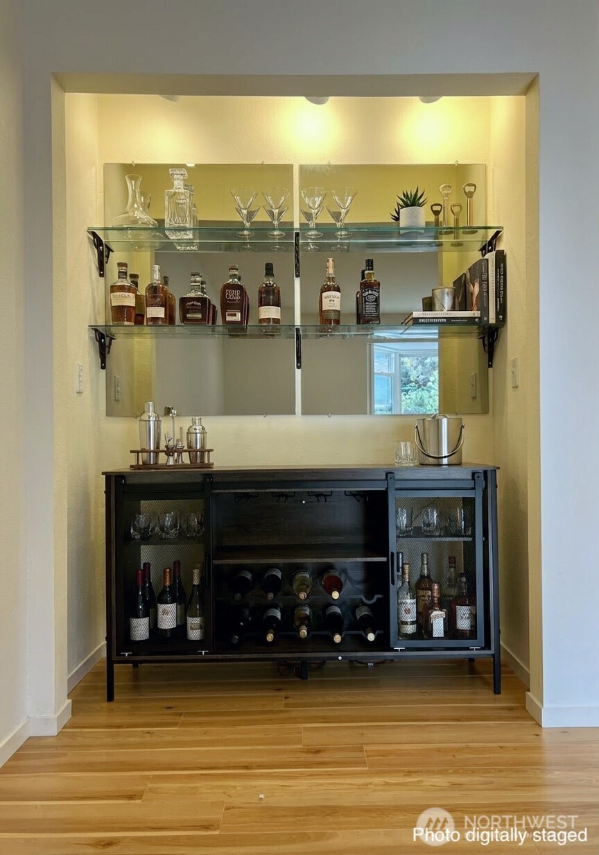 210 Boylston Avenue E #103, Seattle, WA 98102