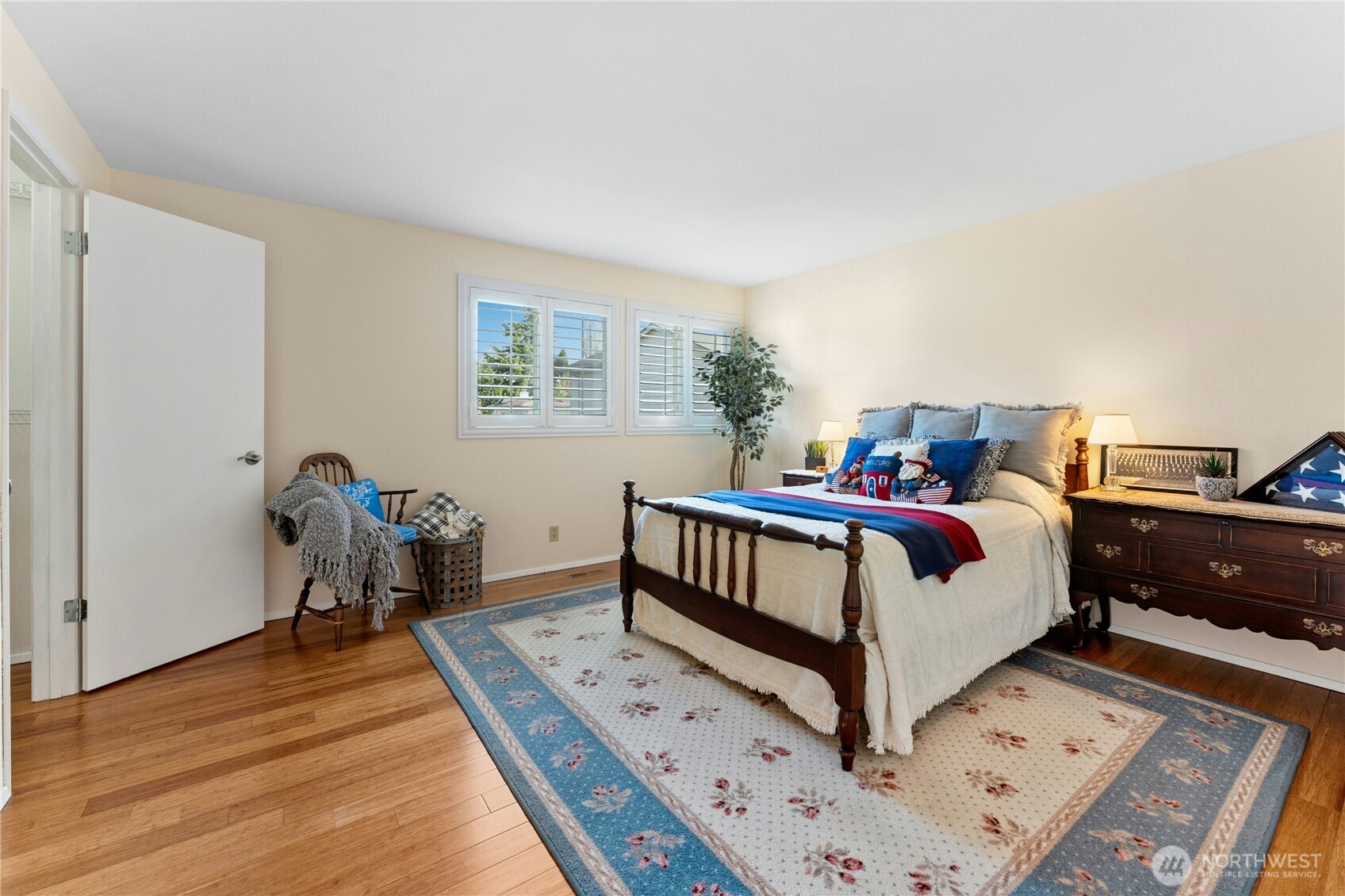 4220 192nd Street SW, Lynnwood, WA 98036