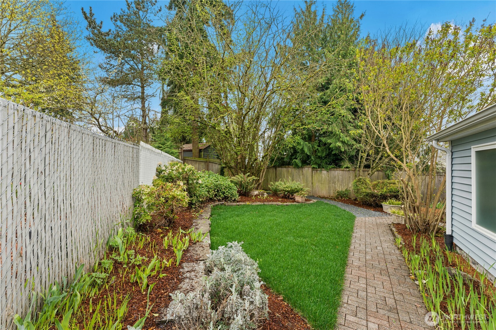4220 192nd Street SW, Lynnwood, WA 98036