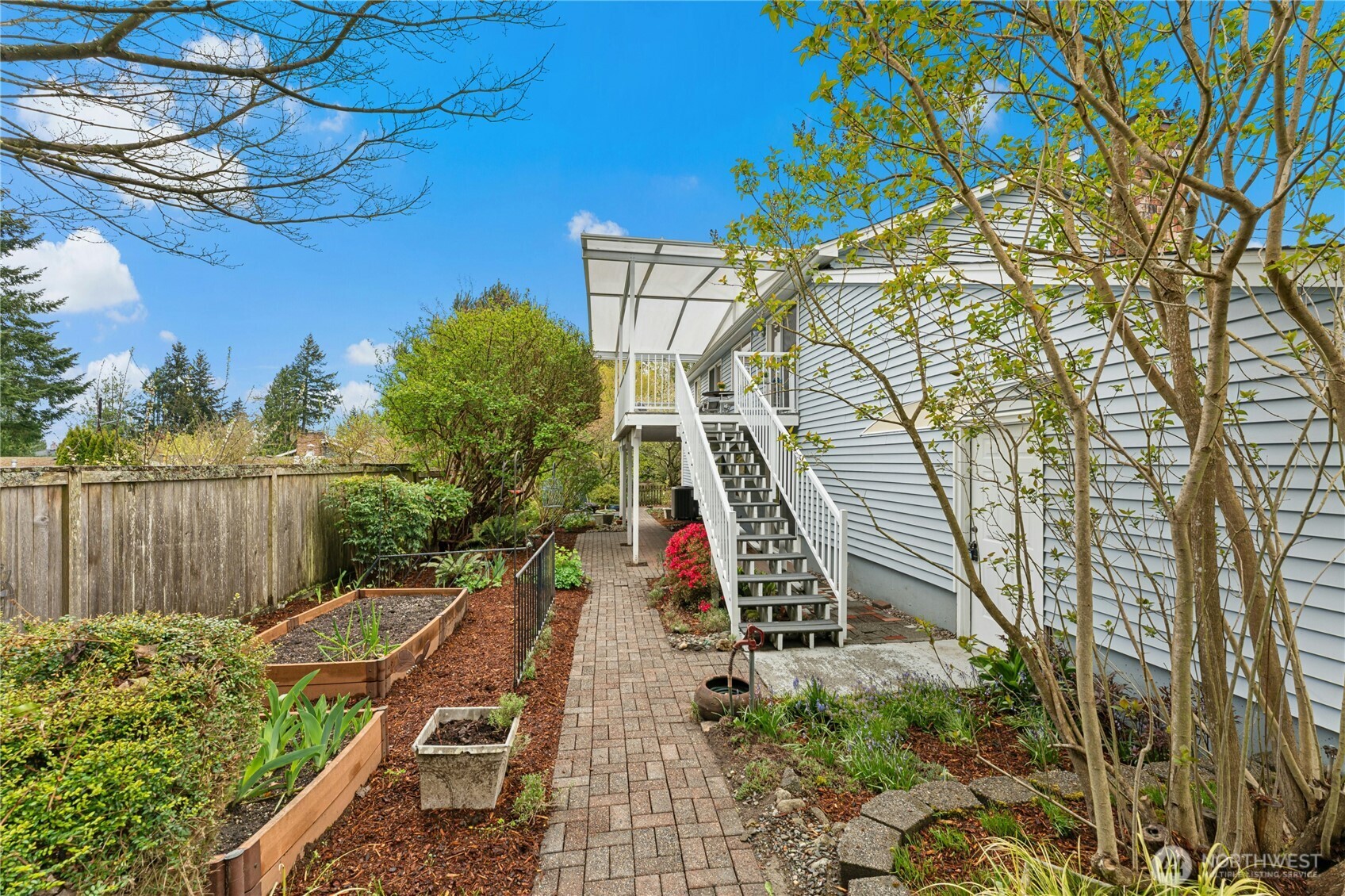 4220 192nd Street SW, Lynnwood, WA 98036