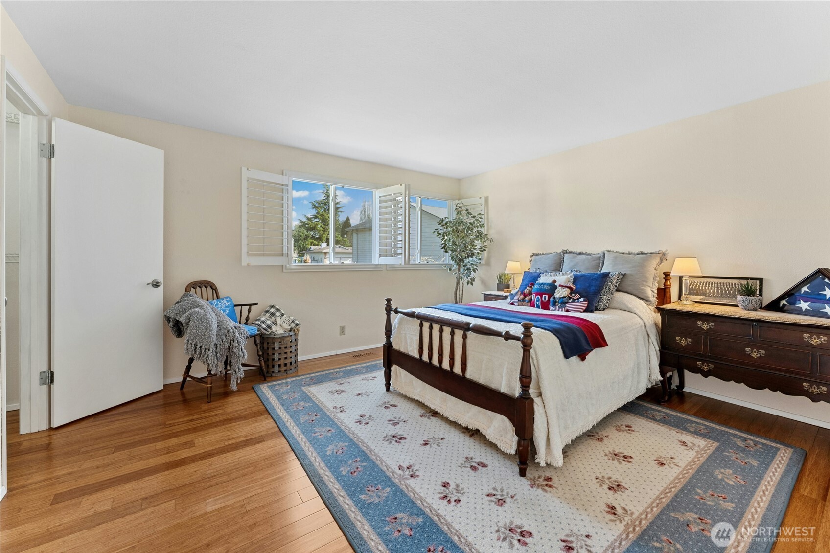4220 192nd Street SW, Lynnwood, WA 98036
