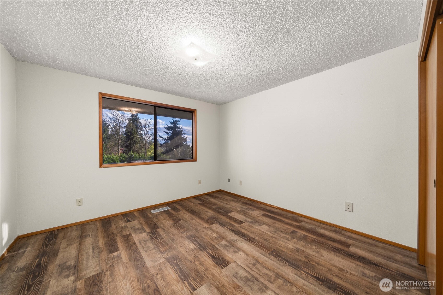 1705 Alder Street , Milton, WA 98354