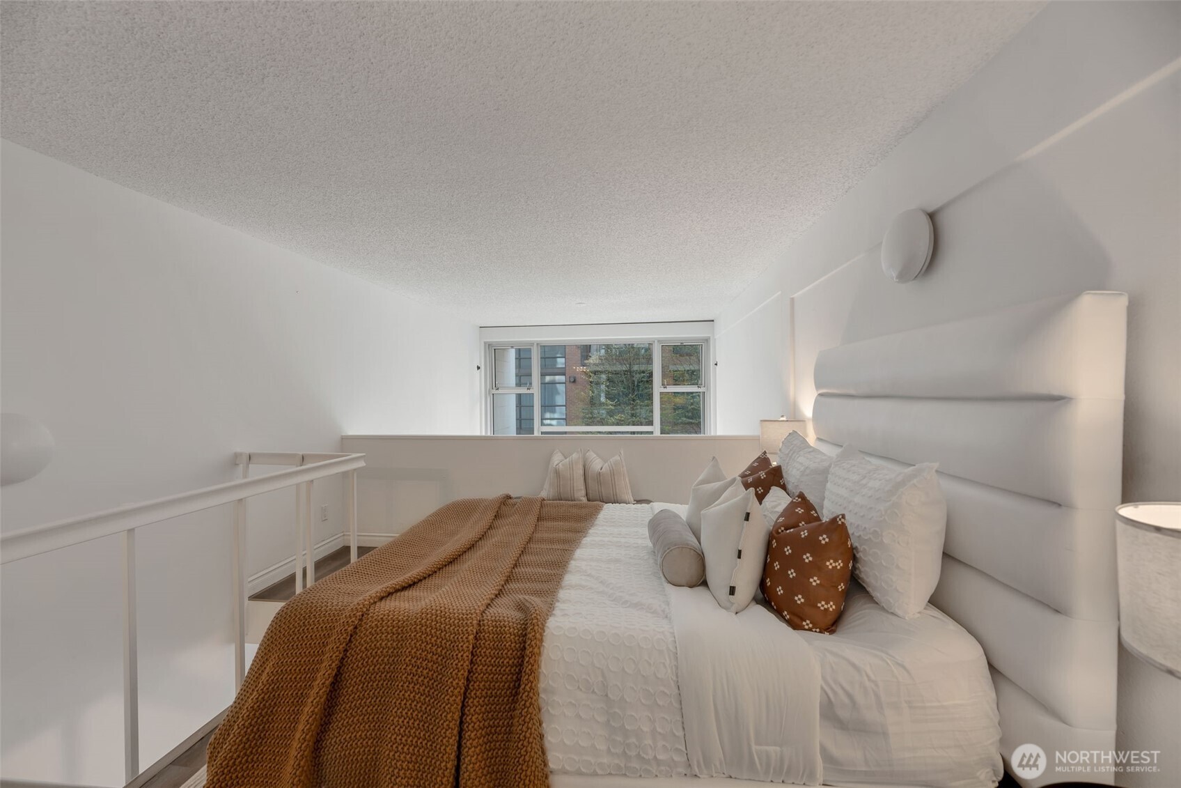1000 Union Street N #110, Seattle, WA 98101-2699