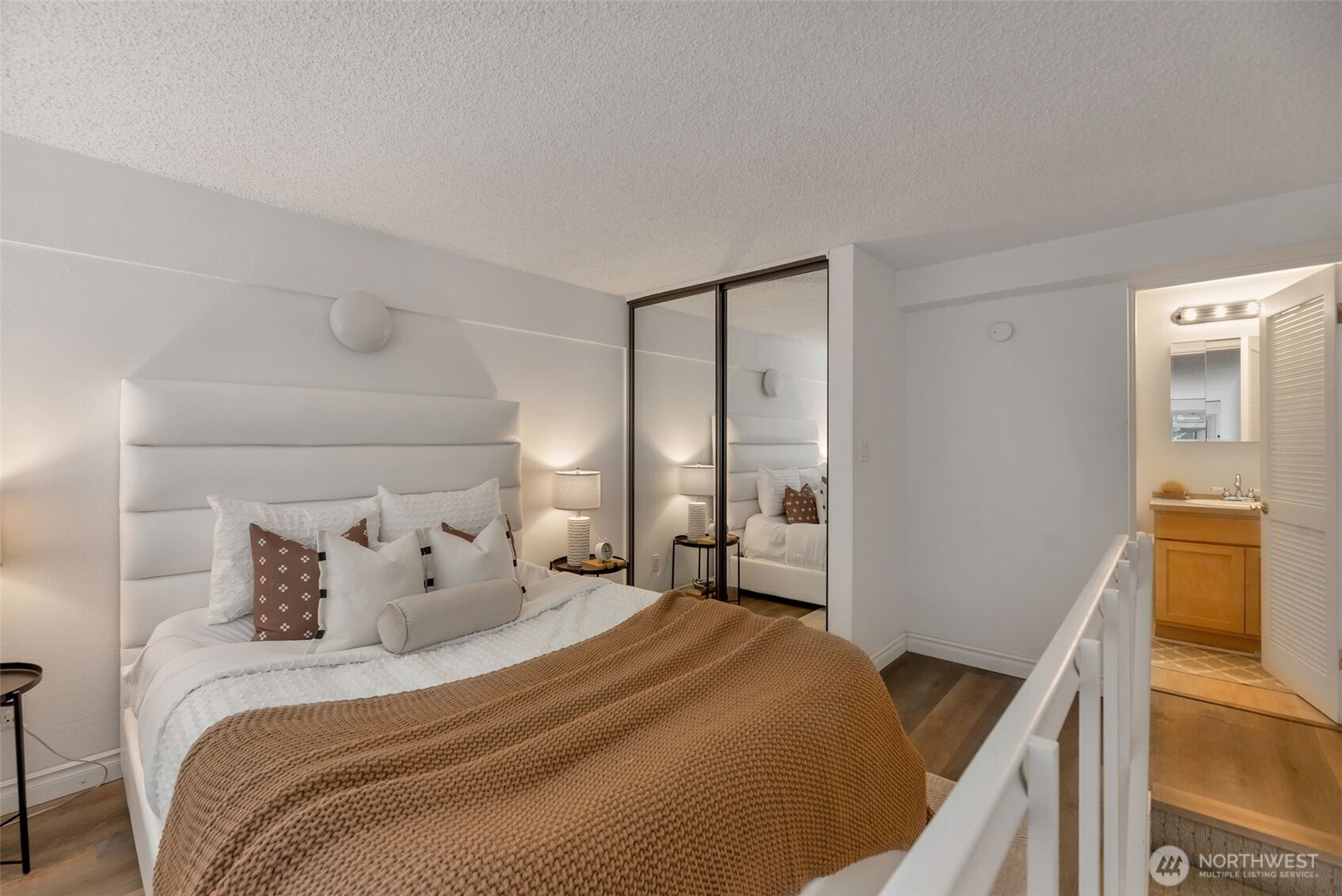 1000 Union Street N #110, Seattle, WA 98101-2699
