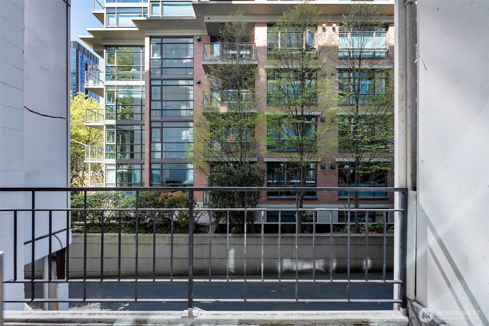 1000 Union Street N #110, Seattle, WA 98101-2699