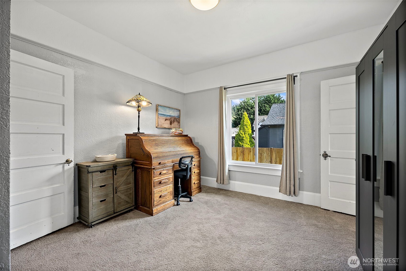 211 Calistoga Street E, Orting, WA 98360