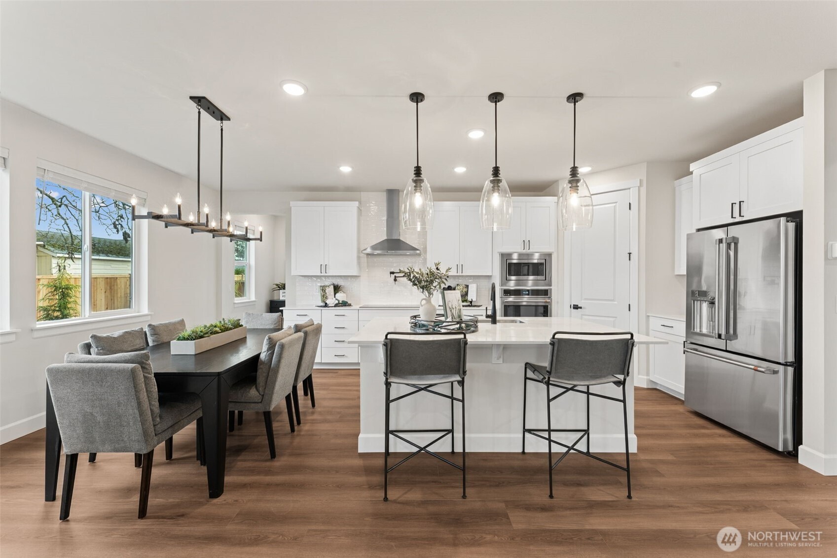 2220 Oak Court #1, Milton, WA 98354