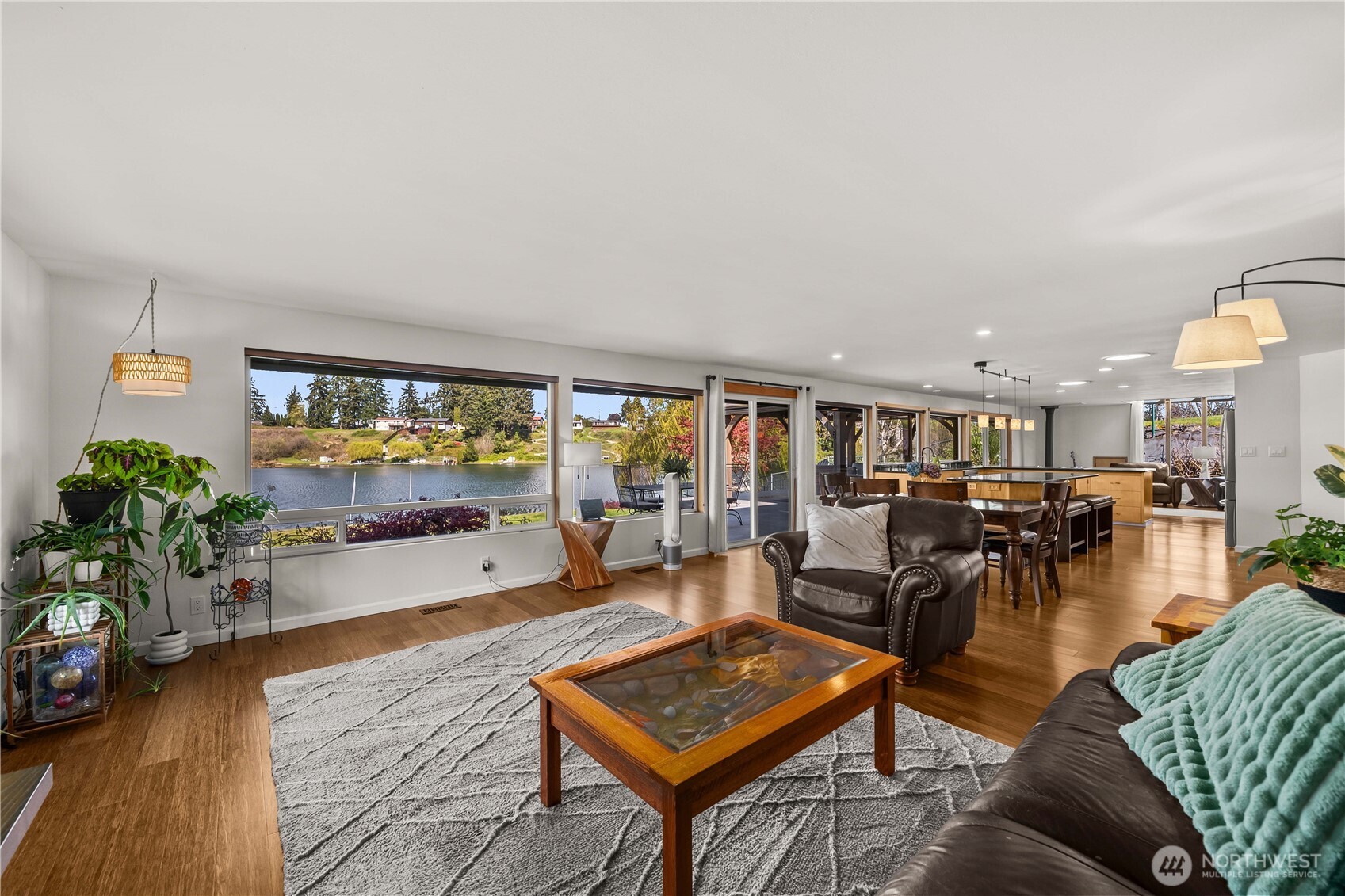 17219 33rd Street Ct E, Lake Tapps, WA 98391