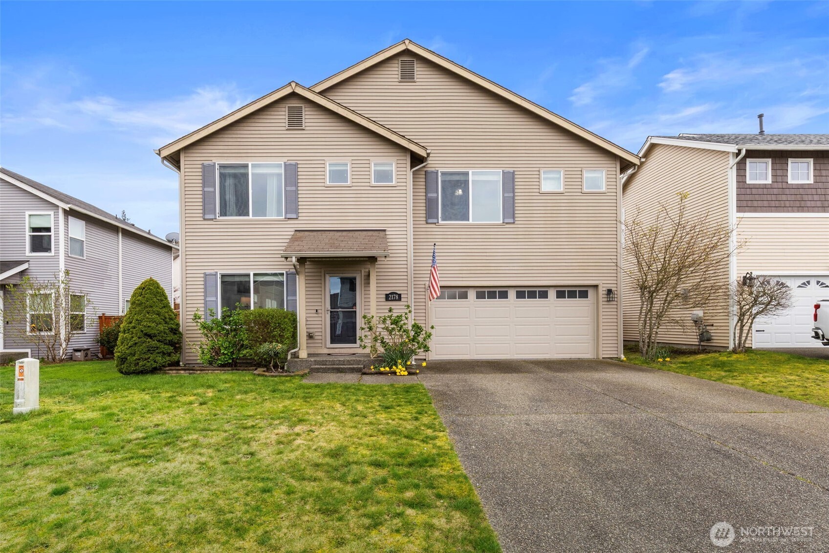 2178 SW Lazuli Street , Port Orchard, WA 98367