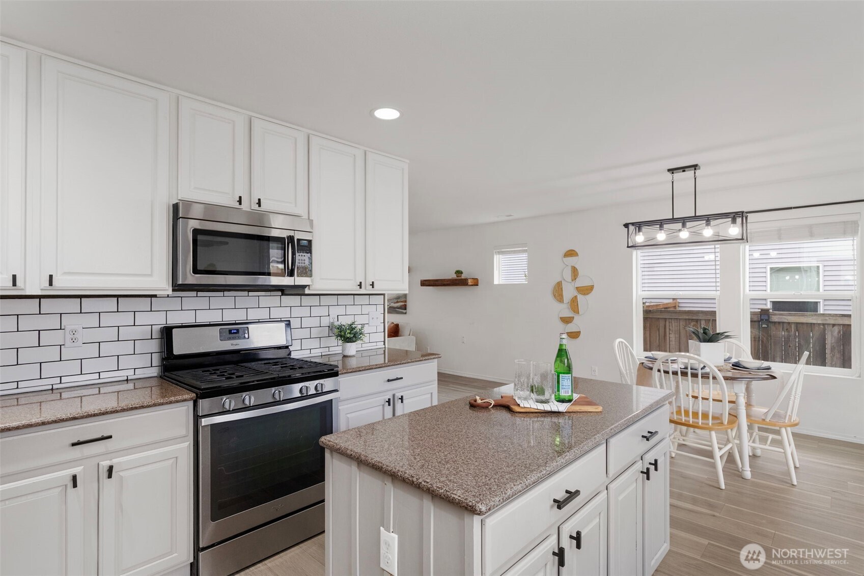 2178 SW Lazuli Street , Port Orchard, WA 98367