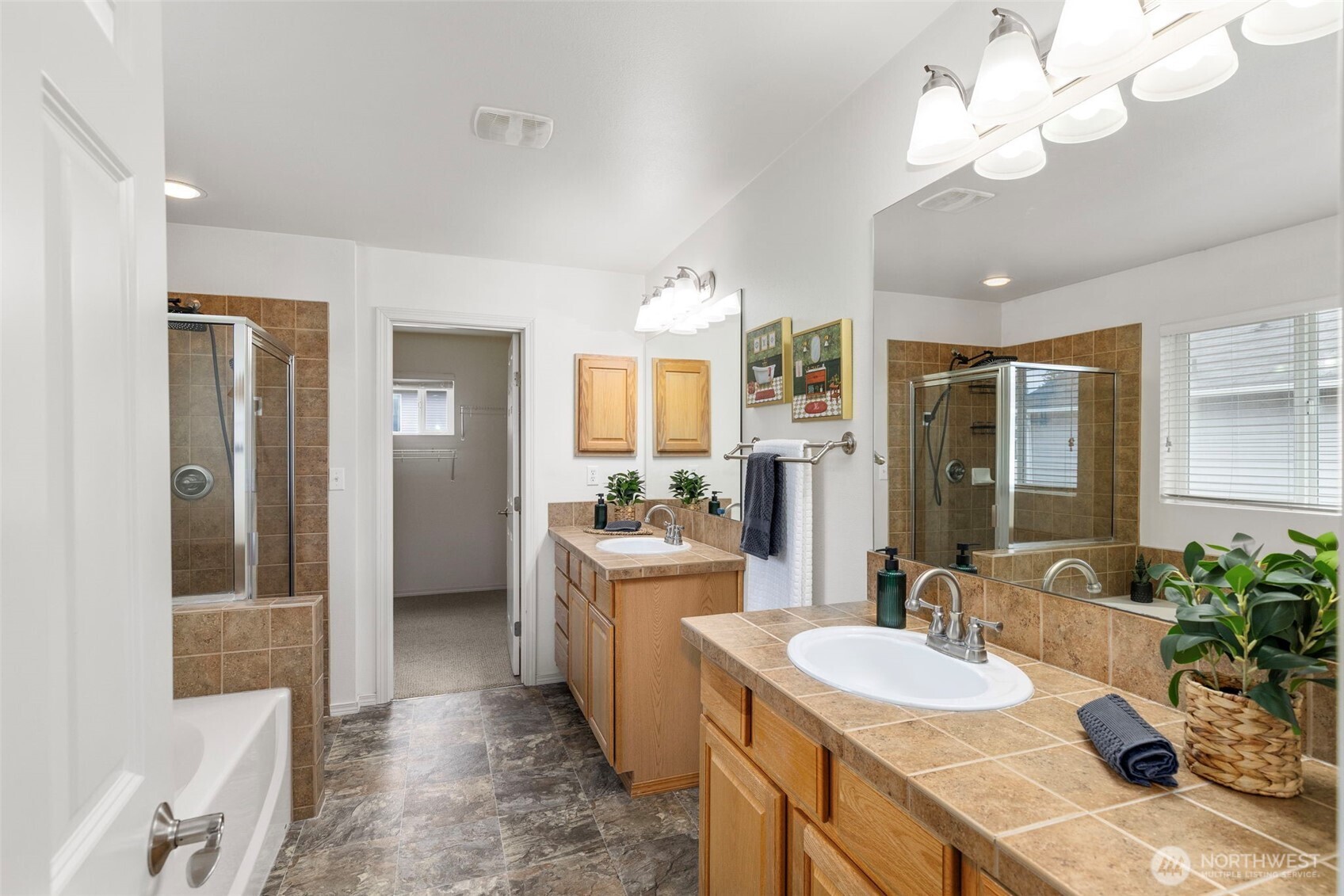 2178 SW Lazuli Street , Port Orchard, WA 98367